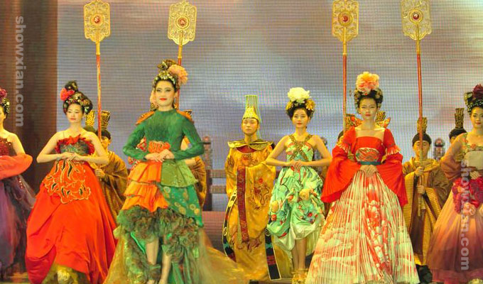 Thirdeen Dynasties Show Photo 7